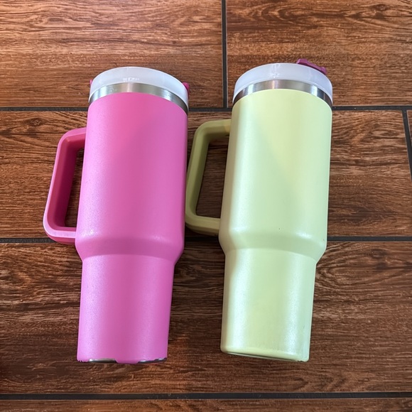 Stanley 40 oz bundle - Picture 3 of 3